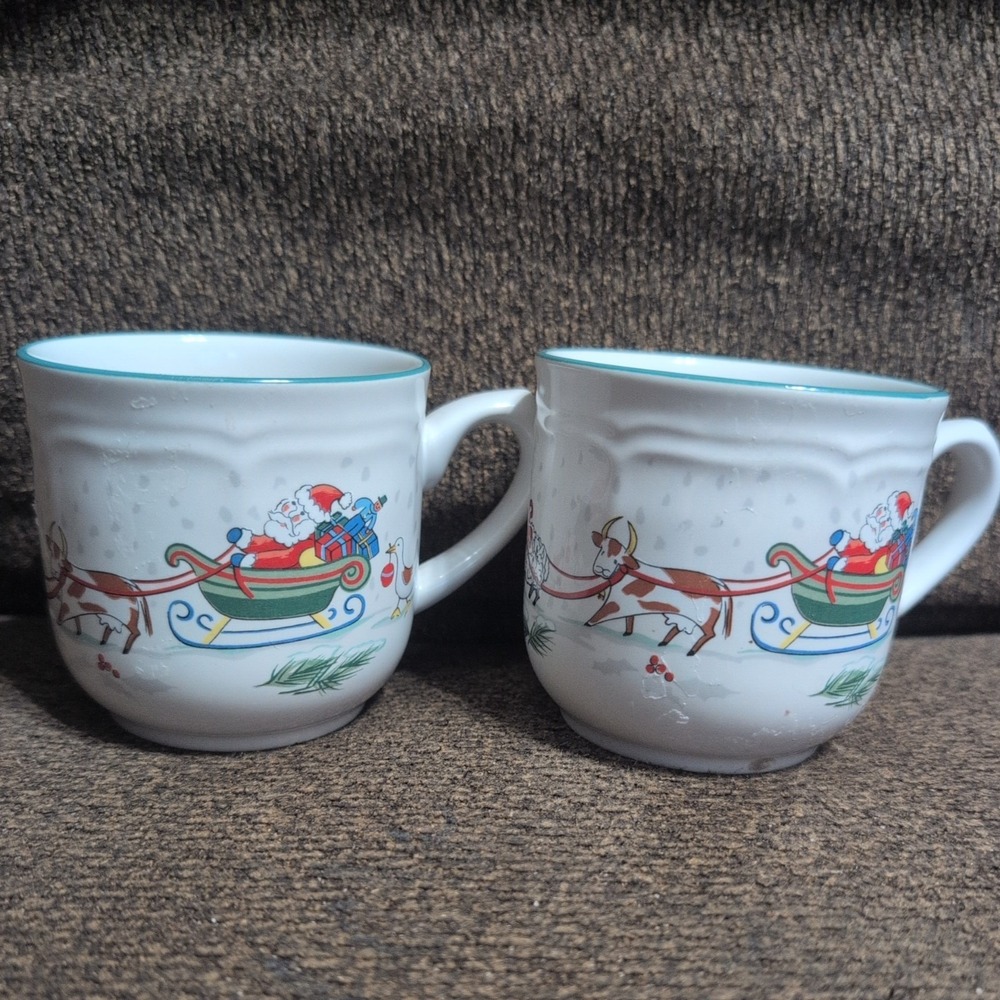International Tableworks Christmas Santa Reindeer Stoneware Mugs Set of 2 Japan
